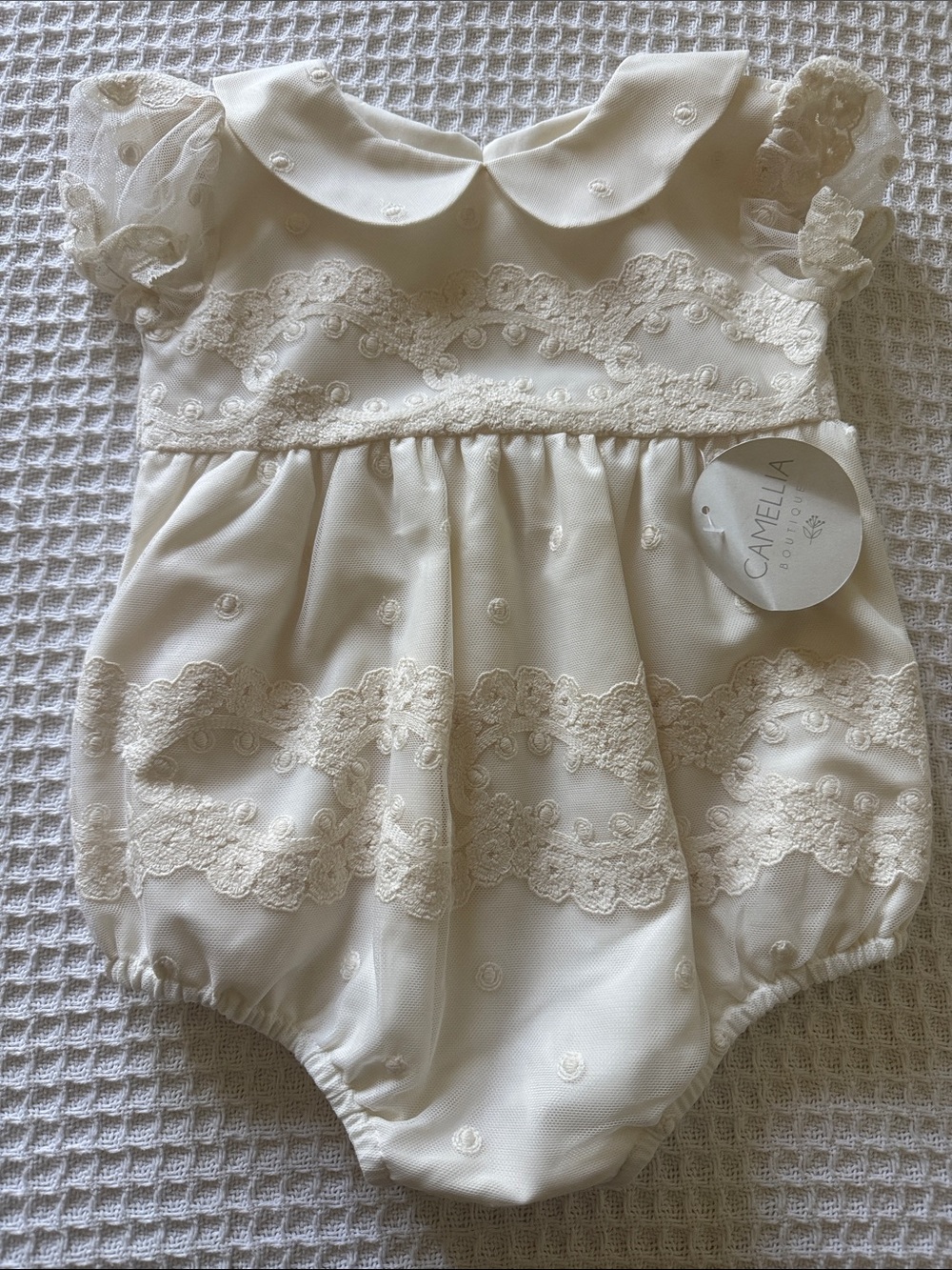 CamelIa Baby Ivory Lace Bubble Romper 100%cotton made in Portugal